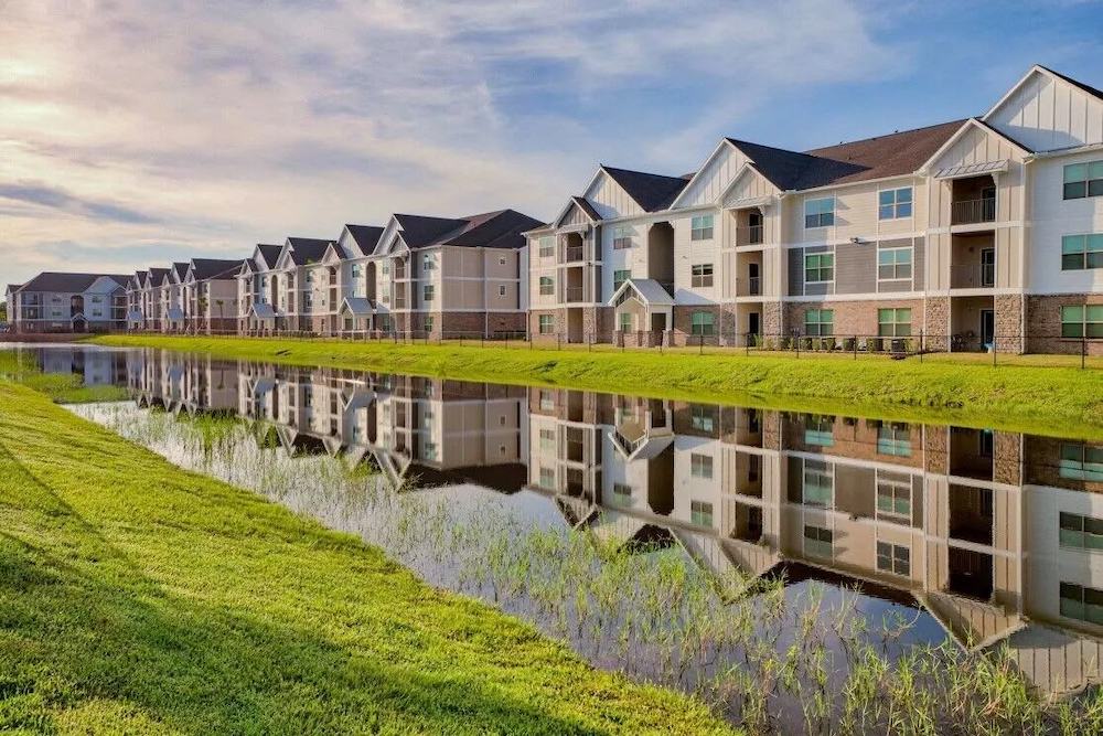 Carter Multifamily Expands Portfolio in Florida's High-Growth Space Coast with Acquisition of 166-Unit Mode at Melbourne Apartments